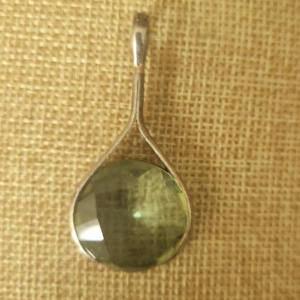 925 Sterling Silver Green Stone Pendant Size 1.5" Fairycore